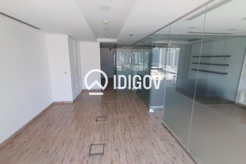 Oficina en Churchill Towers, Business Bay, Dubai, 80.27 m², № 121136 - foto 2