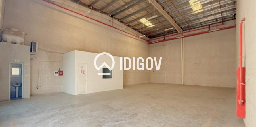 Almacén en Dubai, 7804.6 m², № 121131
