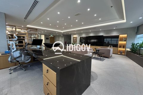 Oficina en Mazaya Business Avenue, Jumeirah Lake Towers, Dubai, 164.53 m², № 121133 - foto 3