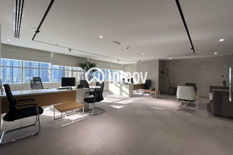 Oficina en Mazaya Business Avenue, Jumeirah Lake Towers, Dubai, 164.53 m², № 121133 - foto 7