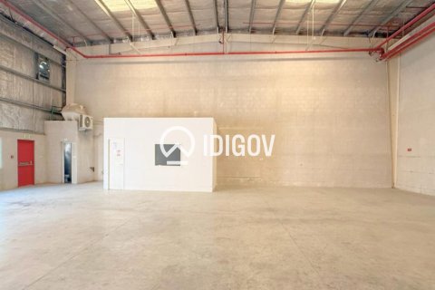 Almacén en Dubai, 11152.82 m², № 121132 - foto 3