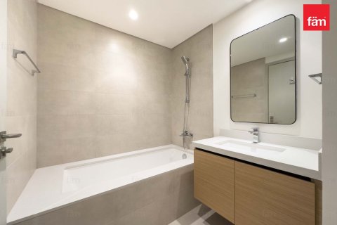 Apartment in Dubai 2 bedrooms, 97.9 sq.m. № 139486 - photo 18