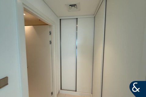 Apartment in EMAAR Beachfront, Dubai Harbour, Dubai 3 bedrooms, 180 sq.m. № 76573 - photo 15