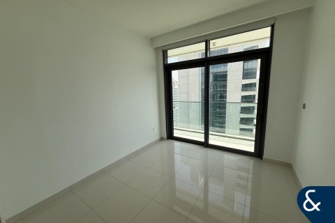 Apartment in EMAAR Beachfront, Dubai Harbour, Dubai 3 bedrooms, 180 sq.m. № 76573 - photo 10