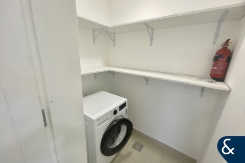 Apartment in Al Andalus, Jumeirah Golf Estates, Dubai 3 bedrooms, 166 sq.m. № 76560 - photo 6