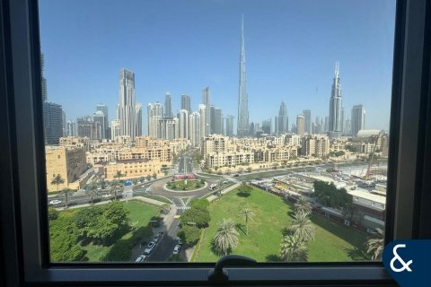 Apartment in Downtown Dubai (Downtown Burj Dubai), Dubai 2 bedrooms, 145 sq.m. № 76562 - photo 13