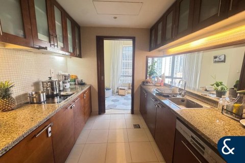 Apartment in Downtown Dubai (Downtown Burj Dubai), Dubai 2 bedrooms, 145 sq.m. № 76562 - photo 6