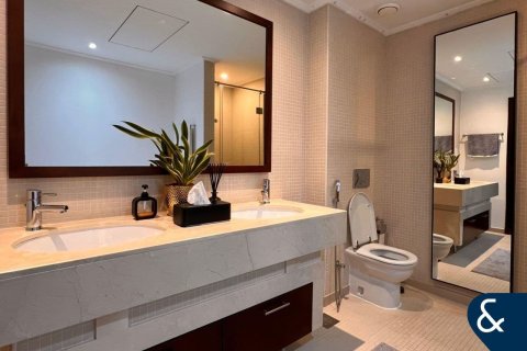 Apartment in Marina Promenade, Dubai Marina, Dubai 2 bedrooms, 145 sq.m. № 76575 - photo 11