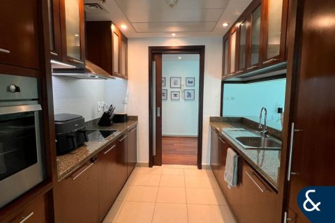 Apartment in Marina Promenade, Dubai Marina, Dubai 2 bedrooms, 145 sq.m. № 76575 - photo 5