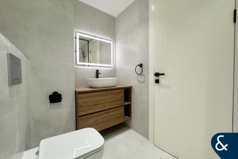 Apartment in Dubai Marina, Dubai 3 bedrooms, 205 sq.m. № 76574 - photo 8