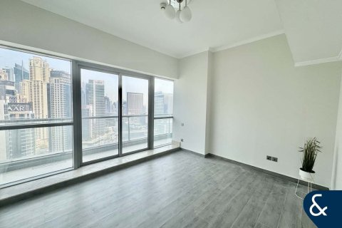 Apartment in Dubai Marina, Dubai 3 bedrooms, 205 sq.m. № 76574 - photo 24