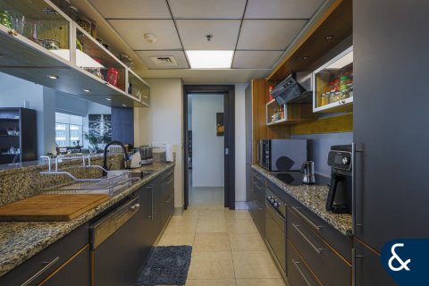 Penthouse in Al Majara, Dubai Marina, Dubai 3 bedrooms, 233 sq.m. № 76561 - photo 8