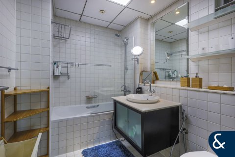 Penthouse in Al Majara, Dubai Marina, Dubai 3 bedrooms, 233 sq.m. № 76561 - photo 21