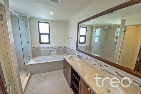 Villa in Lila, Arabian Ranches 2, Dubai 4 bedrooms, 300.45 sq.m. № 119782 - photo 14