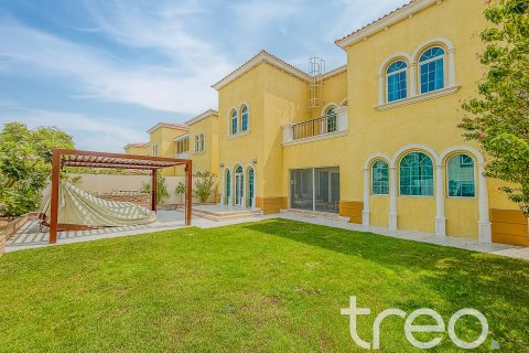 Villa à Legacy, Jumeirah Park, Dubai, 3 chambres, 284.56 m², № 119780