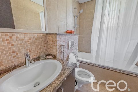 Villa à Legacy, Jumeirah Park, Dubai, 3 chambres, 284.56 m², № 119780 - photo 15
