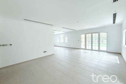 فيلا في Legacy, Jumeirah Park, دبي 3 غرف نوم, 327.67 م² رقم 119781 - صورة 11