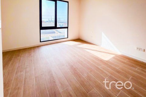 Maison de ville à Dubai, 4 chambres, 389.91 m², № 119783 - photo 18