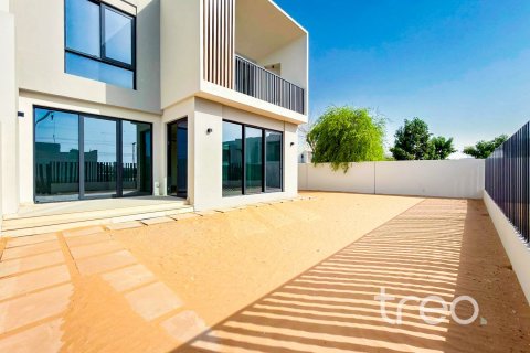 Maison de ville à Dubai, 4 chambres, 389.91 m², № 119783