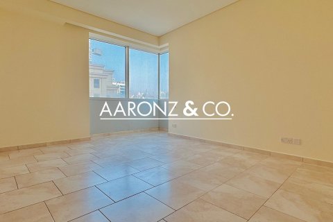 Appartement à Jumeirah Beach Residence, Dubai, 2 chambres, 189 m², № 99786 - photo 11