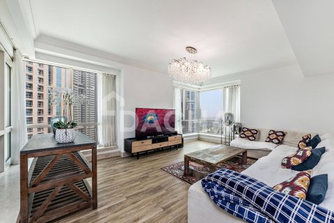 Купить квартиру в Emaar 6 Towers, Дубай Марина, Дубай: 3 спальни, 218м², № 105084 - фото 14