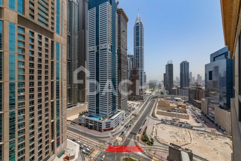 Купить квартиру в Emaar 6 Towers, Дубай Марина, Дубай: 3 спальни, 218м², № 105084 - фото 18