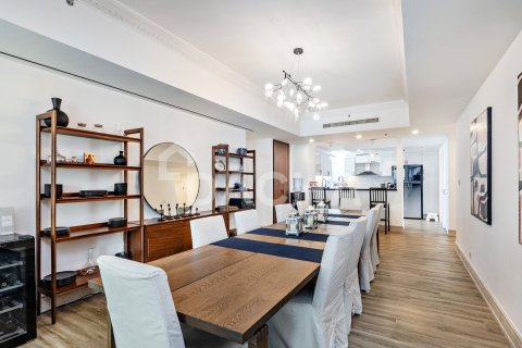 Купить квартиру в Emaar 6 Towers, Дубай Марина, Дубай: 3 спальни, 218м², № 105084 - фото 23