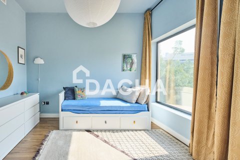 Villa en Jumeirah Village Triangle, Dubai, 2 dormitorios, 280 m², № 105089 - foto 3