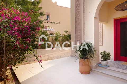 Villa en Jumeirah Village Triangle, Dubai, 2 dormitorios, 280 m², № 105089 - foto 24
