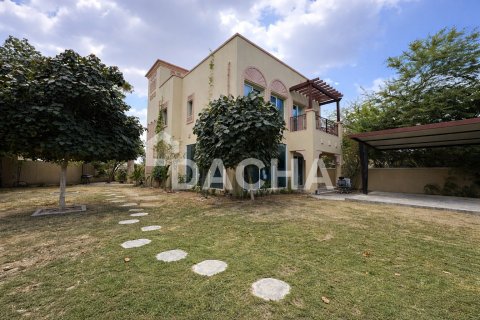 Villa à Jumeirah Village Triangle, Dubai, 4 chambres, 250 m², № 105088