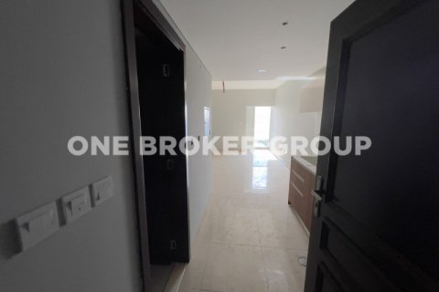 Apartment in Jumeirah Lake Towers, Dubai 2 bedrooms, 128.3 sq.m. № 758 - photo 4