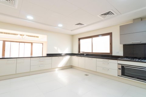 Townhouse in Meydan Gated Community, Dubai 4 bedrooms, 291 sq.m. № 759 - photo 14
