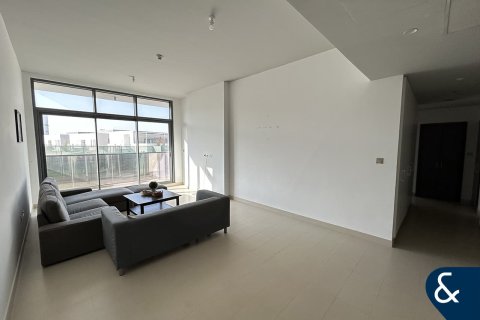 Apartment in Motor City, Dubai 2 bedrooms, 133 sq.m. № 98411 - photo 4