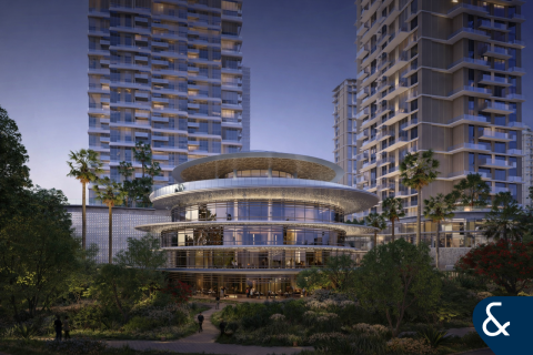 Apartment in Jumeirah Islands, Dubai 4 bedrooms, 258 sq.m. № 98416 - photo 4