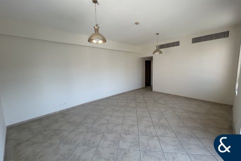 Apartment in Motor City, Dubai 3 bedrooms, 202 sq.m. № 98412 - photo 5