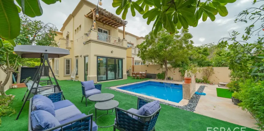 Вилла в Springs 4, The Springs, Дубай, 4 спальни, 279м², № 122855