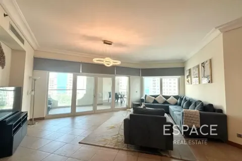 Apartment in Palm Jumeirah, Dubai 3 bedrooms, 206 sq.m. № 122854
