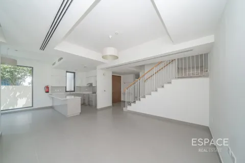 Villa in Dubai Hills Estate, Dubai 5 bedrooms, 254 sq.m. № 122850 - photo 3