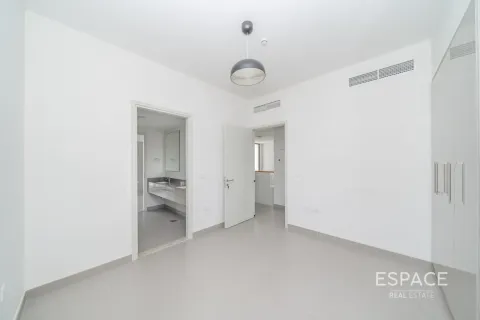 Villa in Dubai Hills Estate, Dubai 5 bedrooms, 254 sq.m. № 122850 - photo 11