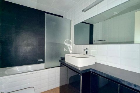 Appartement à District 11, Jumeirah Village Circle, Dubai, 2 chambres, 160 m², № 113238 - photo 7