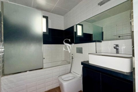 Appartement à District 11, Jumeirah Village Circle, Dubai, 2 chambres, 160 m², № 113238 - photo 6
