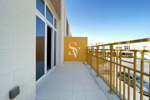 Maison de ville à DAMAC Hills (Akoya by DAMAC), Dubai, 3 chambres, 170 m², № 113237 - photo 9