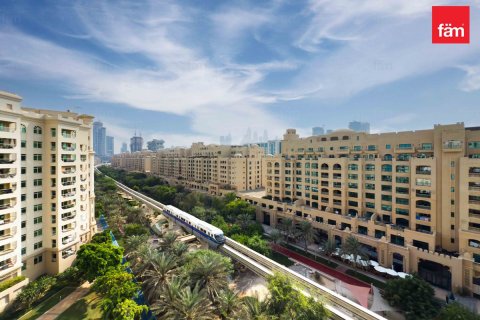 Apartment in Palm Jumeirah, Dubai 2 bedrooms, 144.1 sq.m. № 70492 - photo 1