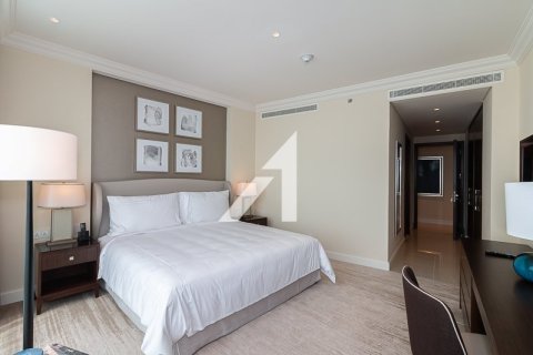 Appartement à Downtown Dubai (Downtown Burj Dubai), Dubai, 3 chambres, 208 m², № 100466 - photo 2