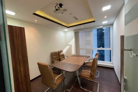 Bureau à Sheikh Zayed Road, Dubai, 98 m², № 100468 - photo 11