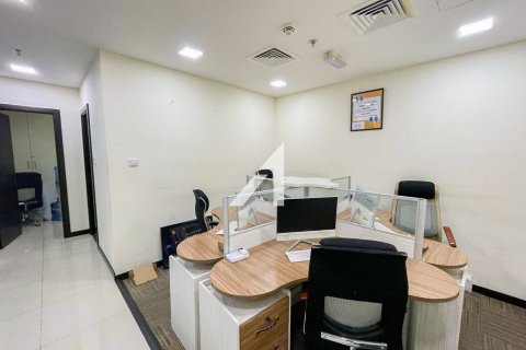 Oficina en Sheikh Zayed Road, Dubai, 98 m², № 100468 - foto 16
