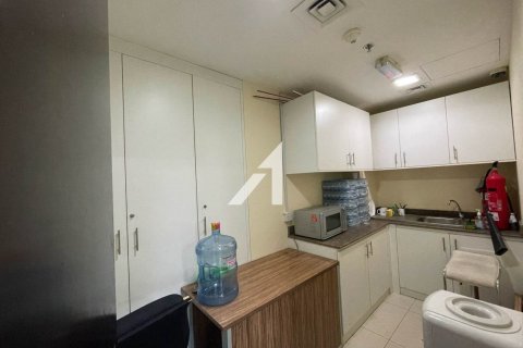 Bureau à Sheikh Zayed Road, Dubai, 98 m², № 100468 - photo 16