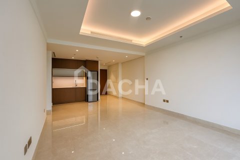 Apartment in EMAAR Beachfront, Dubai Harbour, Dubai 1 bedroom, 68 sq.m. № 105448