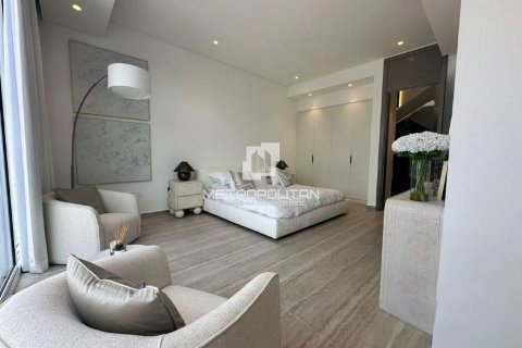 Townhouse in Al Barari, Dubai 4 bedrooms, 180 sq.m. № 73768 - photo 1