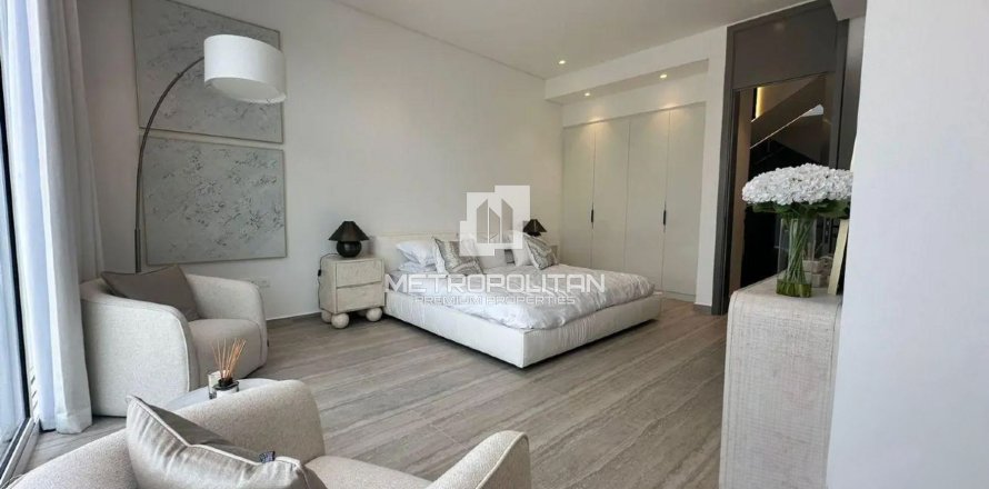Townhouse in Al Barari, Dubai 4 bedrooms, 180 sq.m. № 73768
